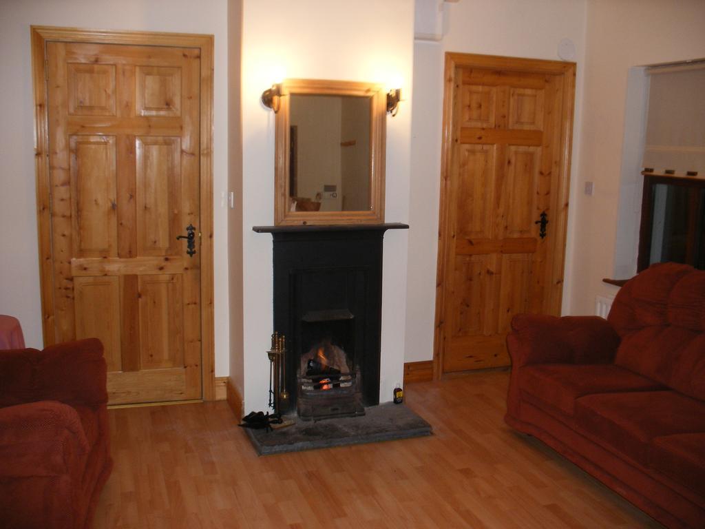 Mountshannon Cottage 외부 사진