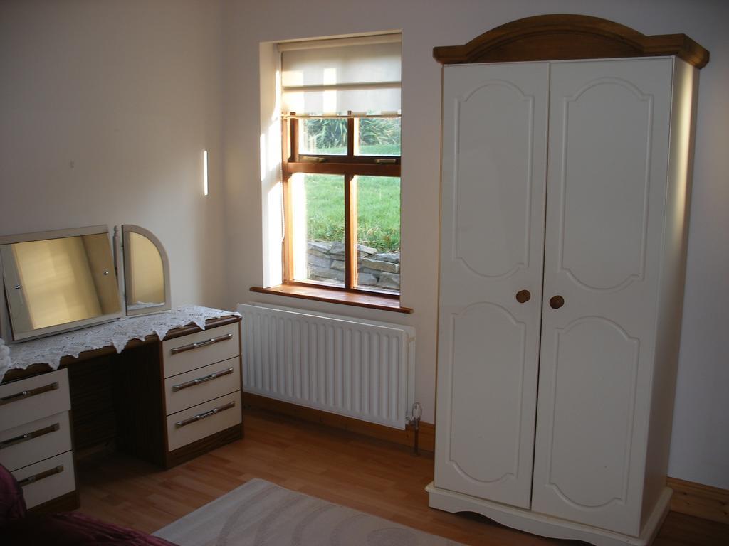 Mountshannon Cottage 외부 사진